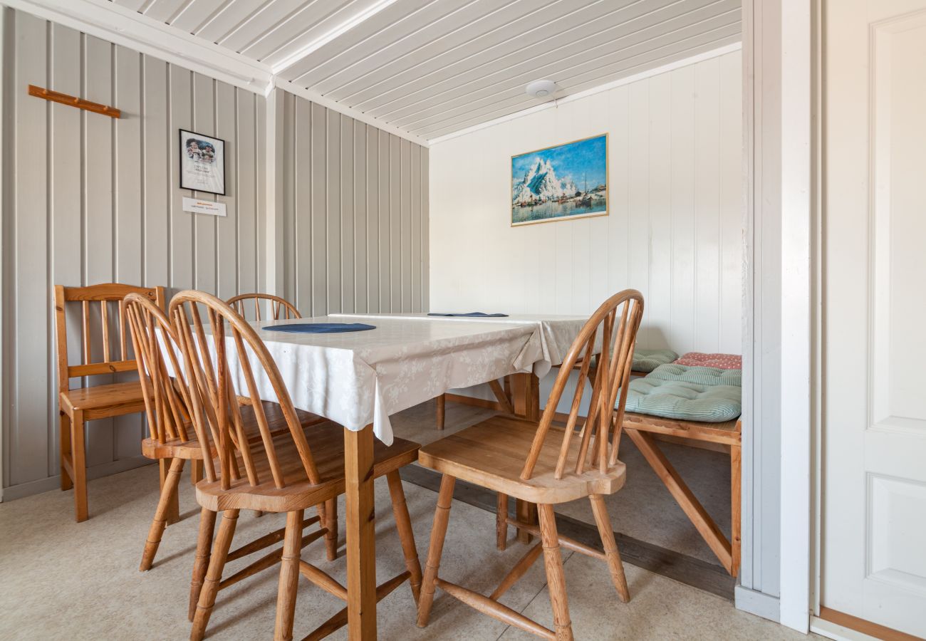 Cottage in Vestvågøy - Sjøstrand cabin 3