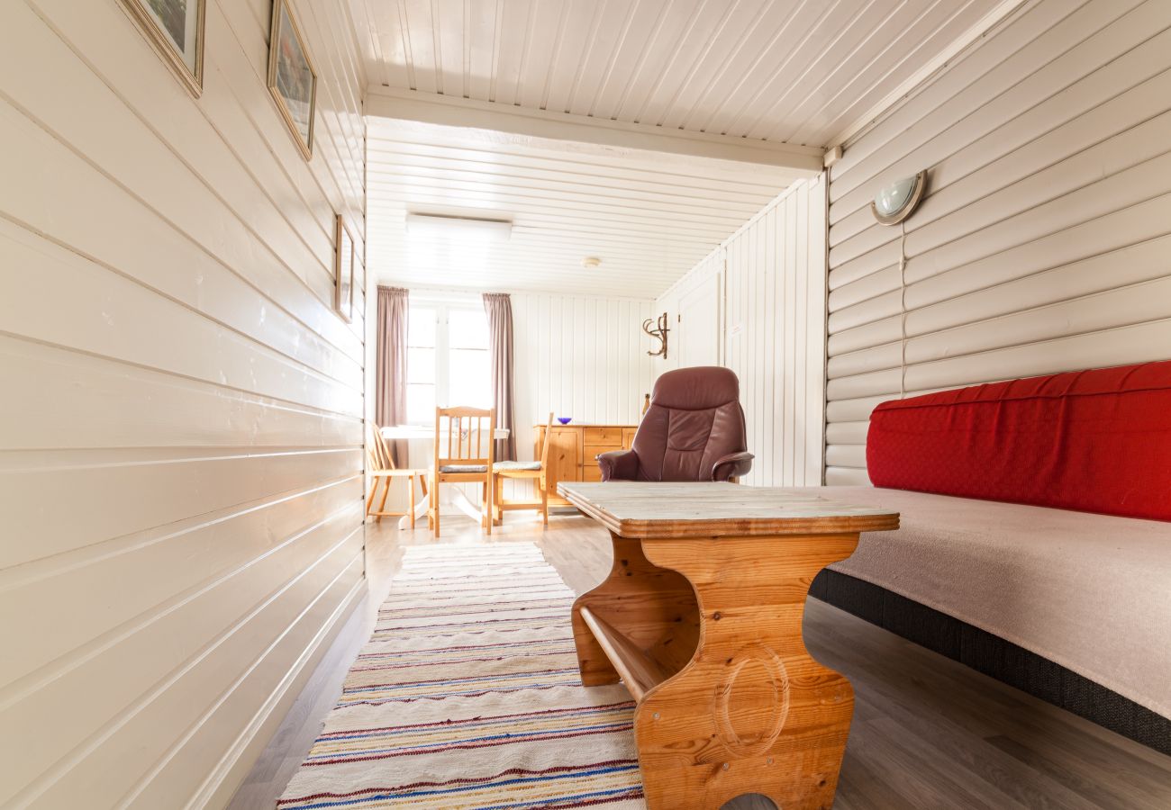Cottage in Vestvågøy - Sjøstrand cabin 4