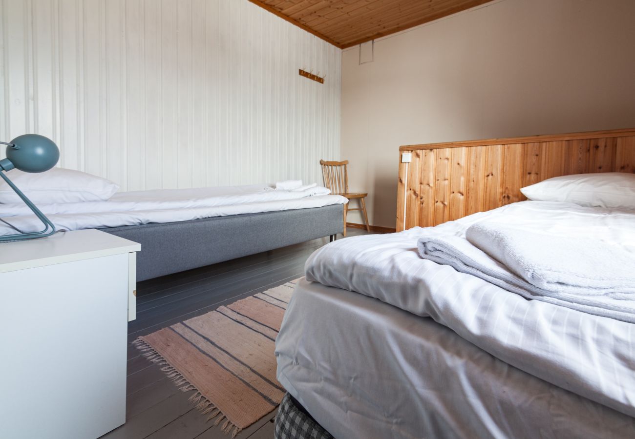 Cottage in Vestvågøy - Sjøstrand cabin 5