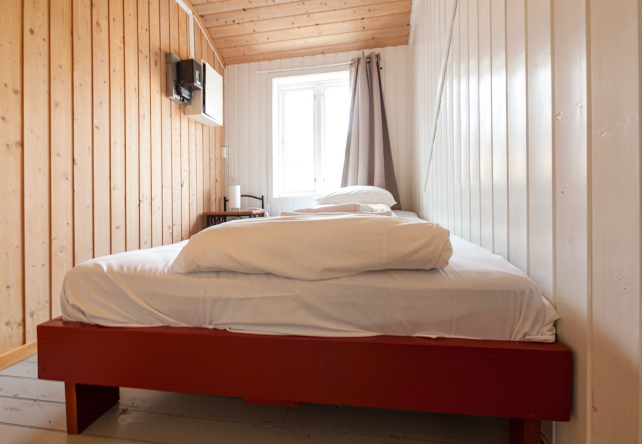 Cottage in Vestvågøy - Sjøstrand cabin 6