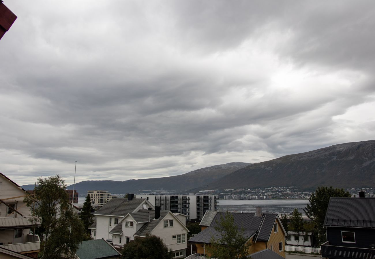Apartment in Tromsø - Arctic Comfort 1, Tromsø