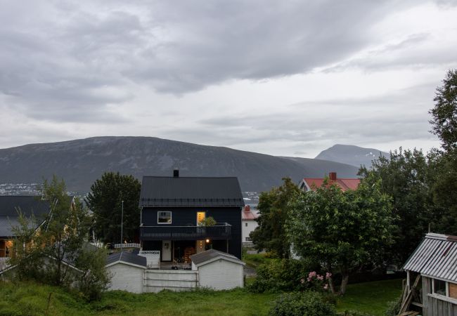 Apartment in Tromsø - Arctic Comfort 2, Tromsø