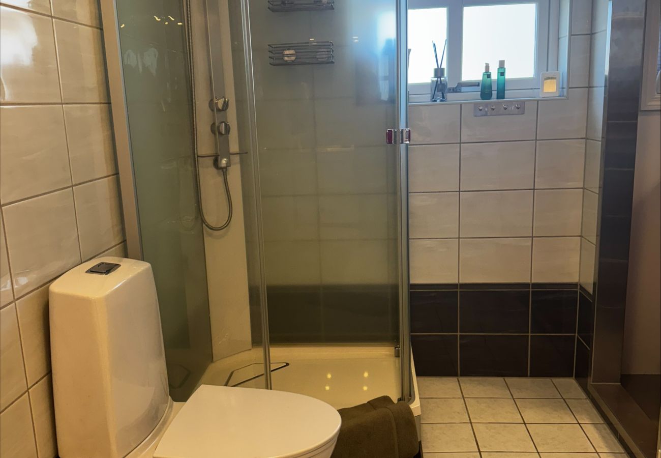 Apartment in Vestvågøy - Apartment close to the airport