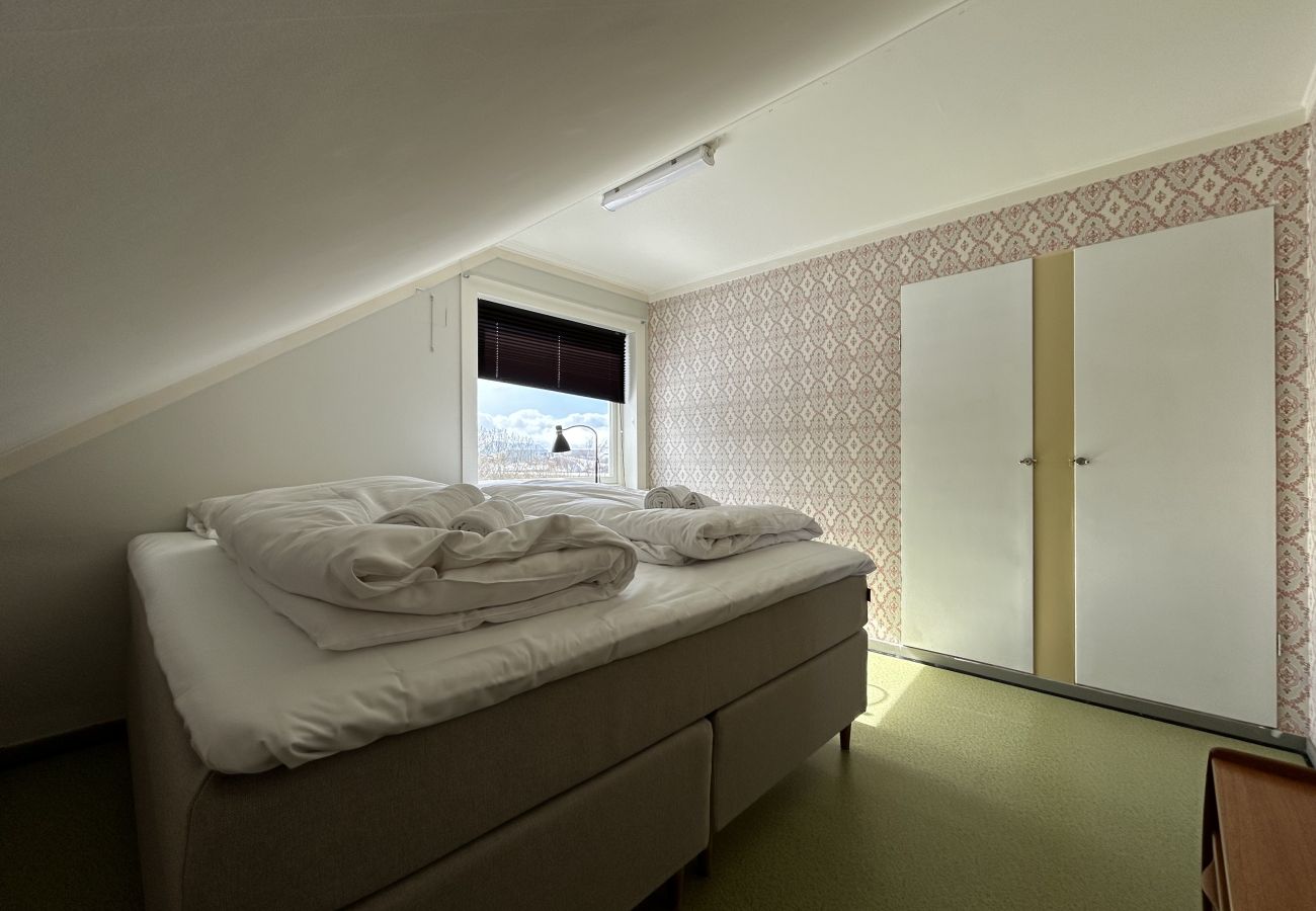 House in Vestvågøy - Charming house close to Lekens