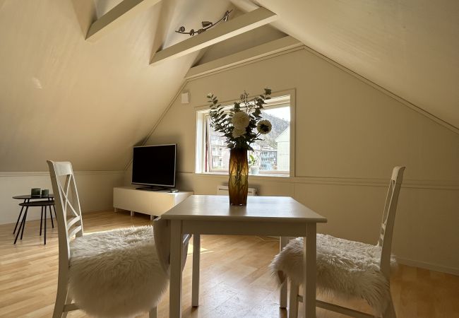 Apartment in Bergen - Central loft with parking in Bergen