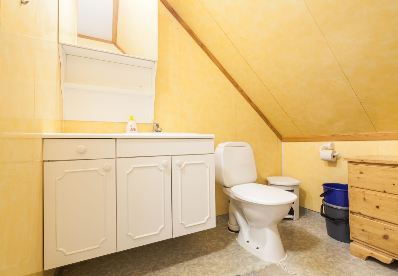 Apartment in Vågan - Henningsvær Harbour Retreat