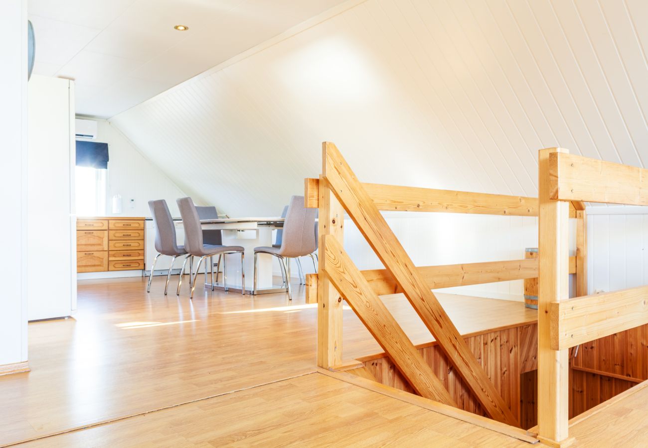 Apartment in Vågan - Henningsvær Harbour Retreat