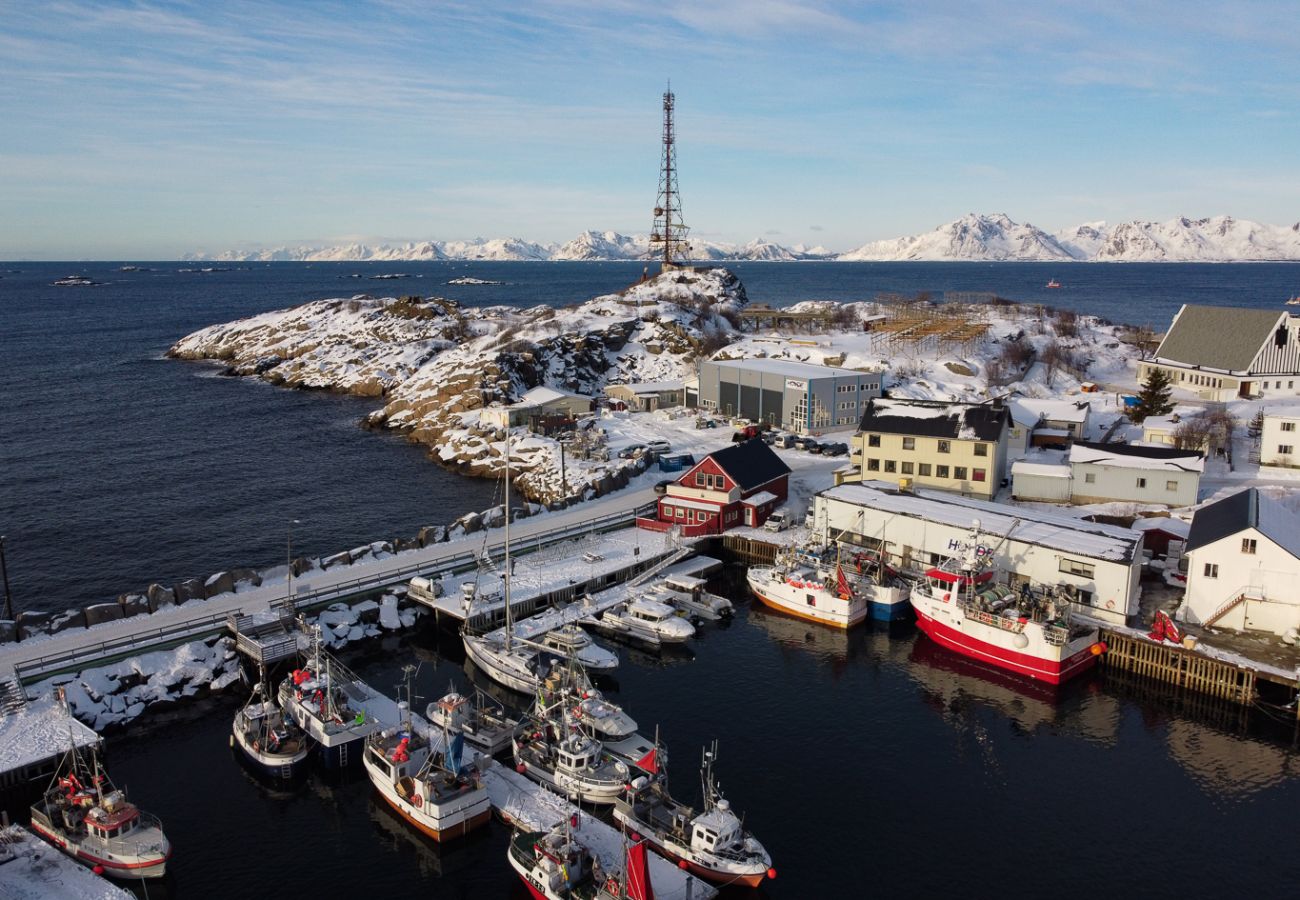 Apartment in Vågan - Henningsvær Harbour Retreat