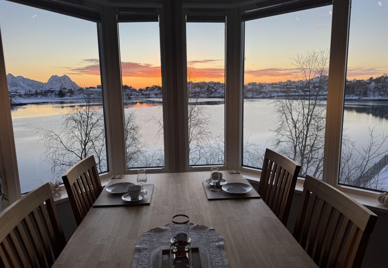 Villa in Vågan - Lofoten Villa by the sea