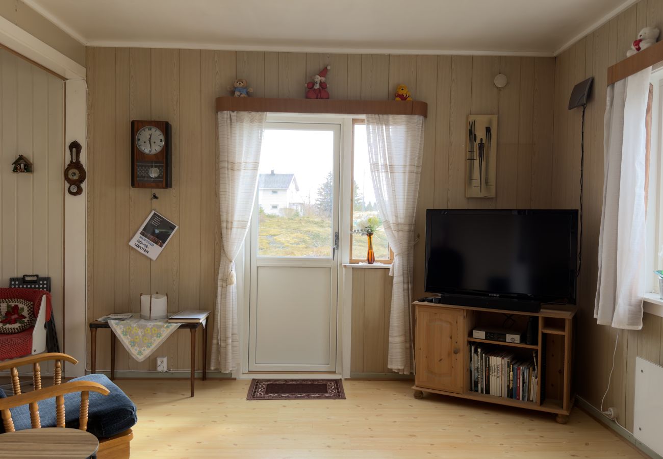 House in Moskenes - Cosy retro house in Lofoten