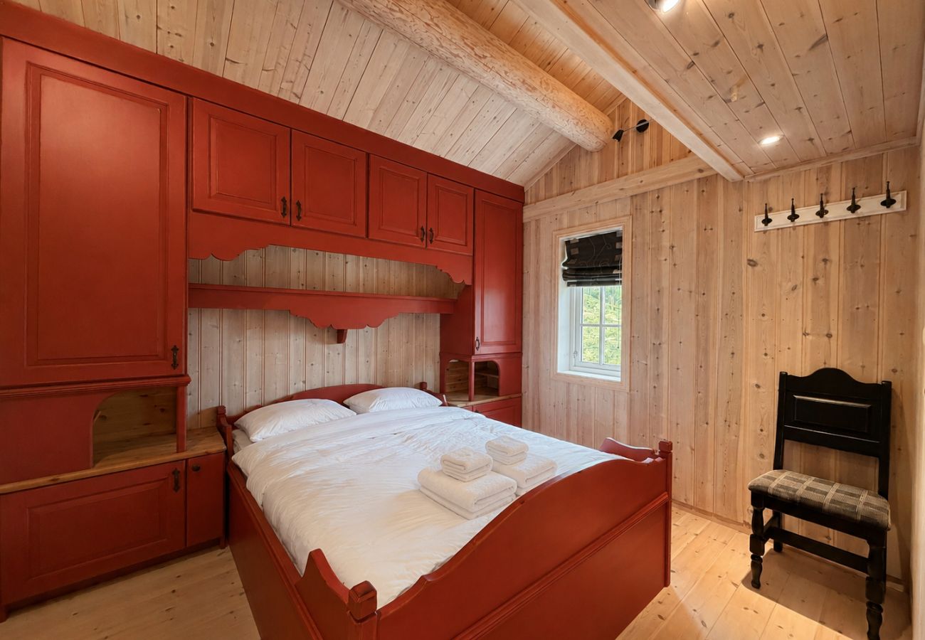 Cottage in Gol - Cosy mountain cabin in Golsfjellet