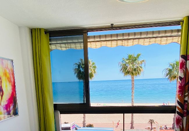 Apartment in Villajoyosa - Villajoyosa, beach front Playa Centro 