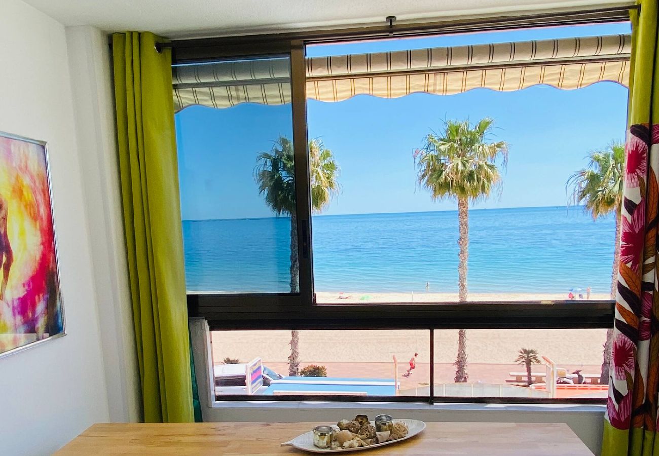 Apartment in Villajoyosa - Villajoyosa, beach front Playa Centro 