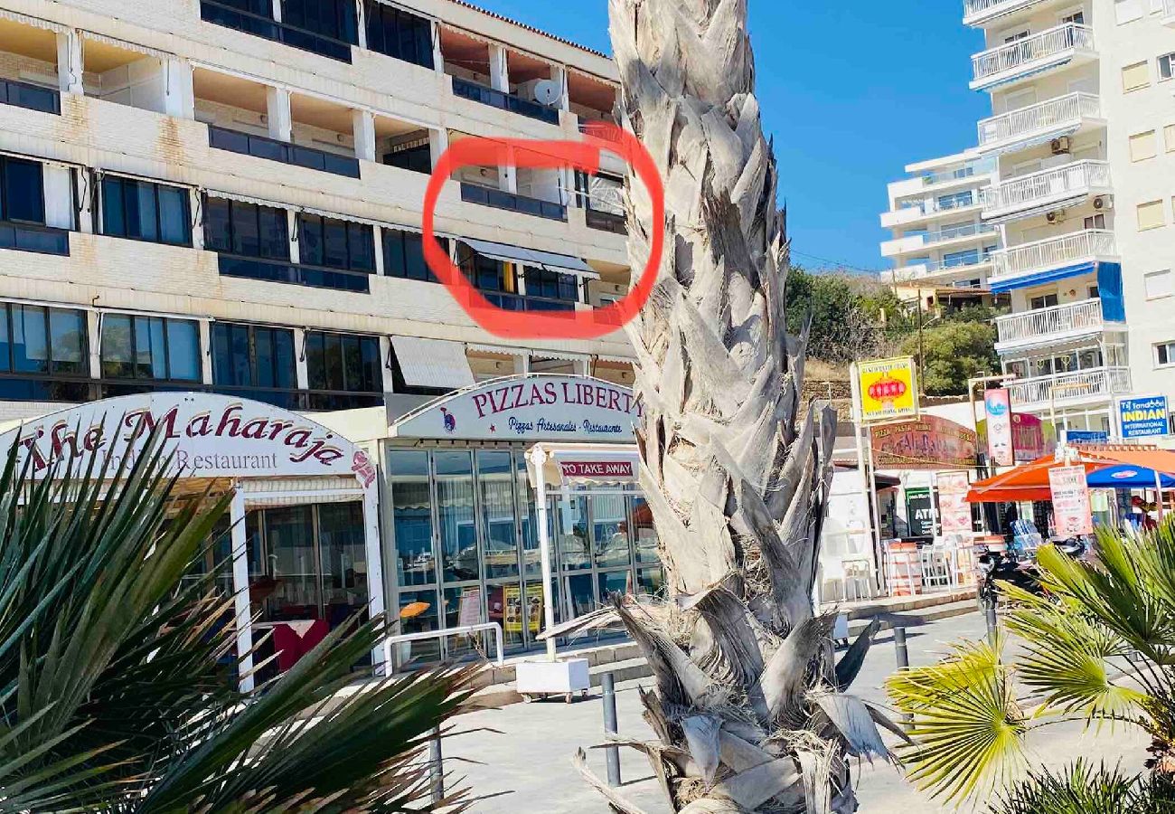 Apartment in Villajoyosa - Villajoyosa, beach front Playa Centro 