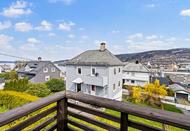 Apartment in Bergen - Bergen apartment with view of the city