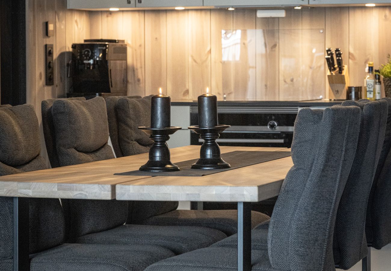 Apartment in Hemsedal - Modern ski-inn-ski-out apartment with sauna, Hemsedal