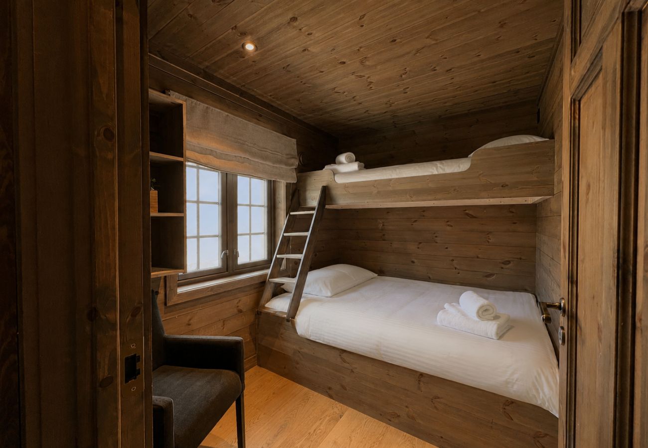 Cottage in Gol - Skicabin with access to slopes and tracks, Golsfjellet