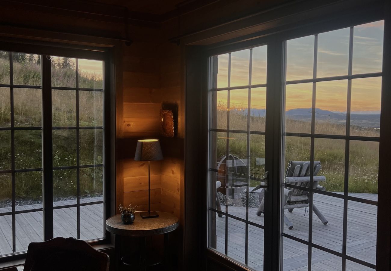 Cottage in Gol - Skicabin with access to slopes and tracks, Golsfjellet