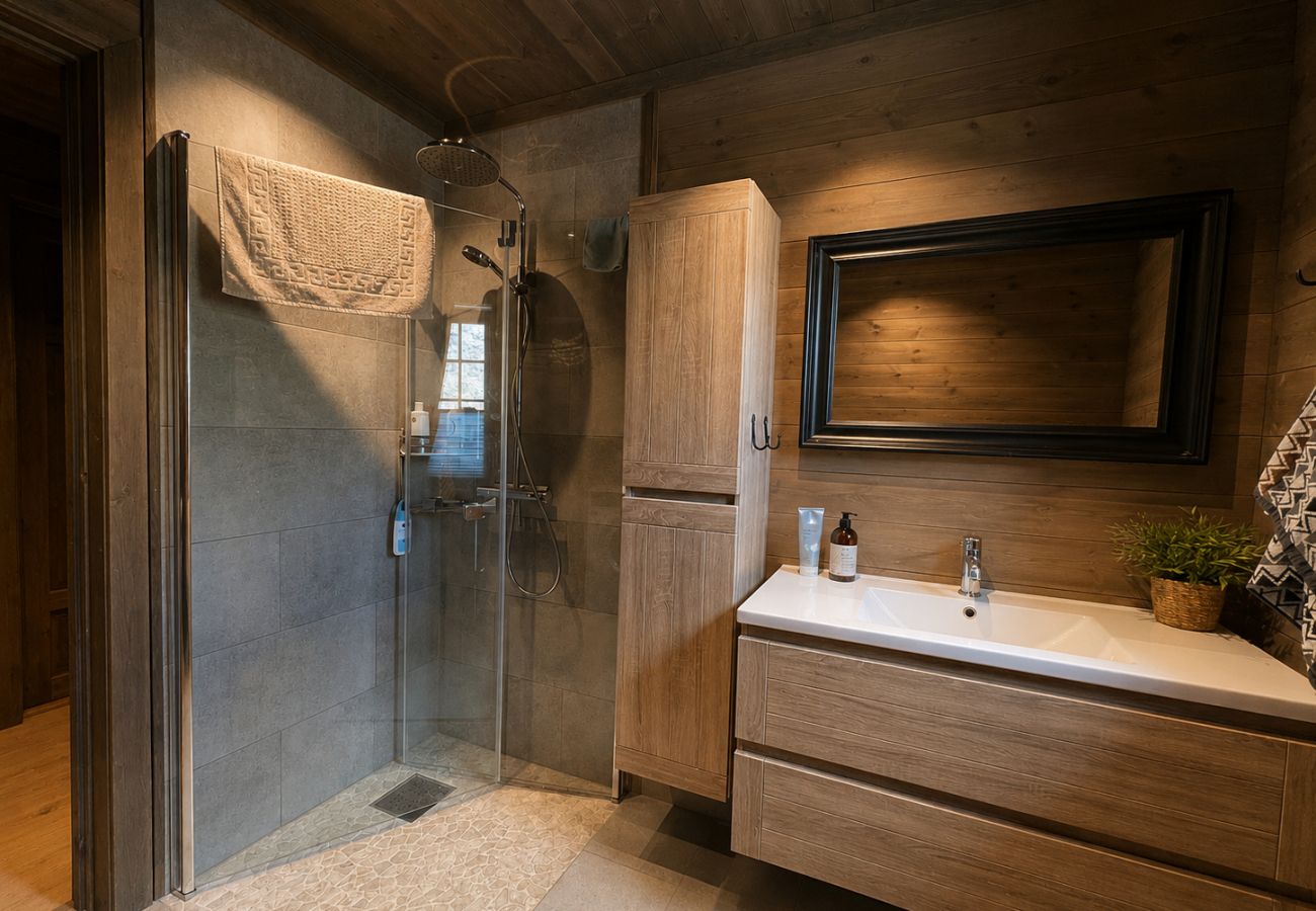 Cottage in Gol - Skicabin with access to slopes and tracks, Golsfjellet