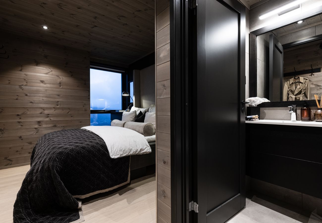 Apartment in Hemsedal - Exclusive ski-inn-ski-out apartment at Hemsedal ski scenter