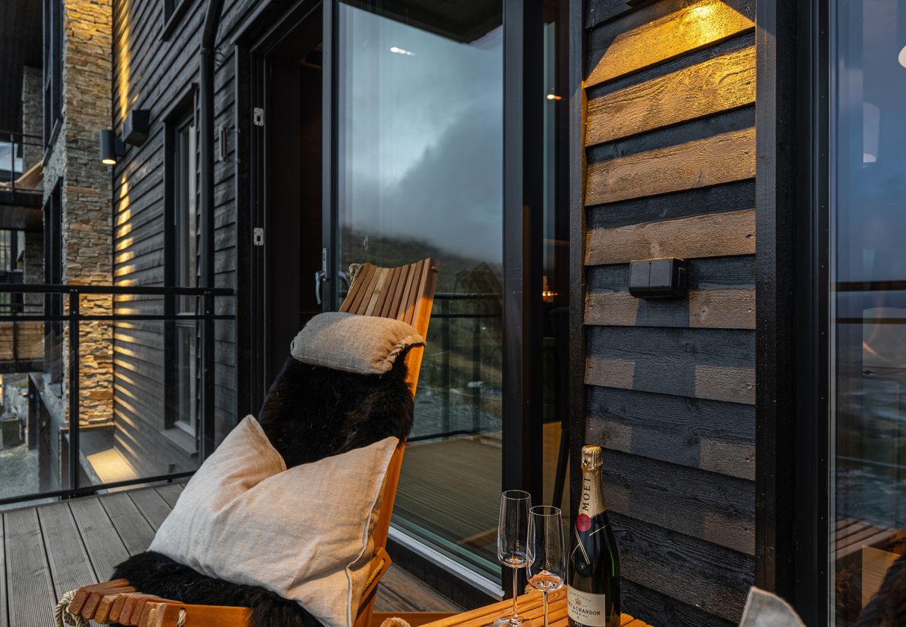 Apartment in Hemsedal - Exclusive ski-inn-ski-out apartment at Hemsedal ski scenter