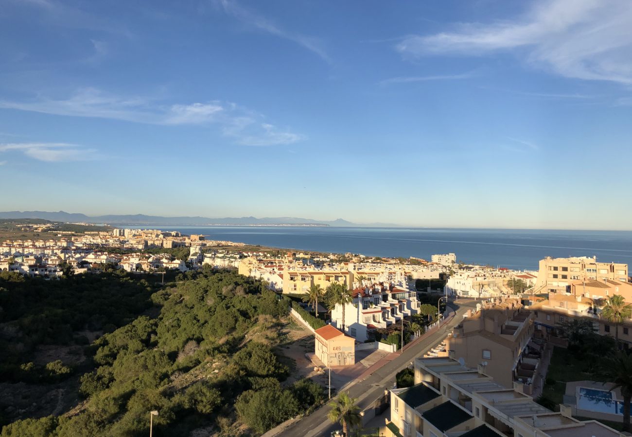 Apartment in Torrevieja - Calle Helena