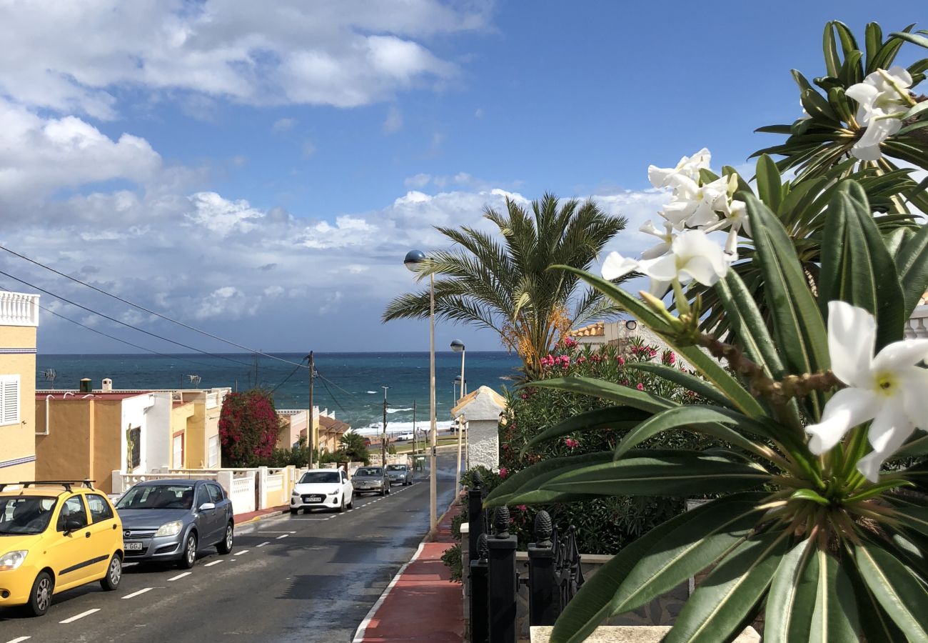 Apartment in Torrevieja - Calle Helena