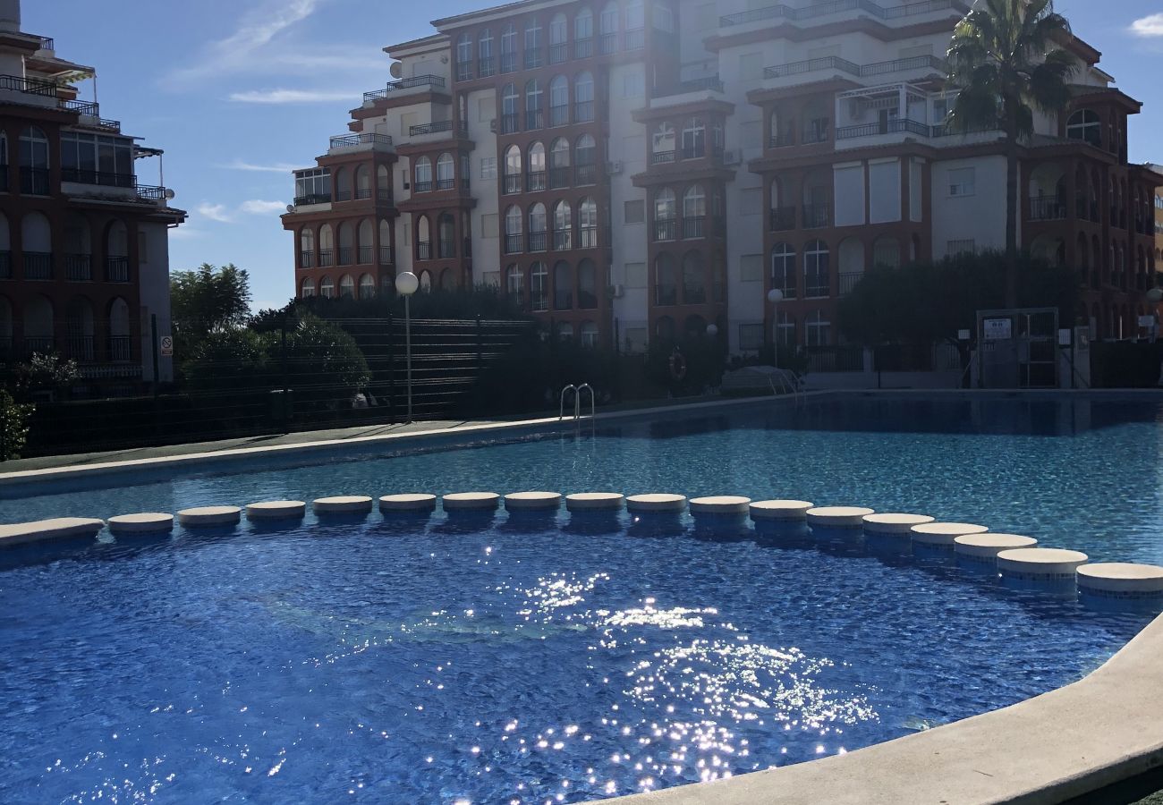 Apartment in Torrevieja - Calle Helena