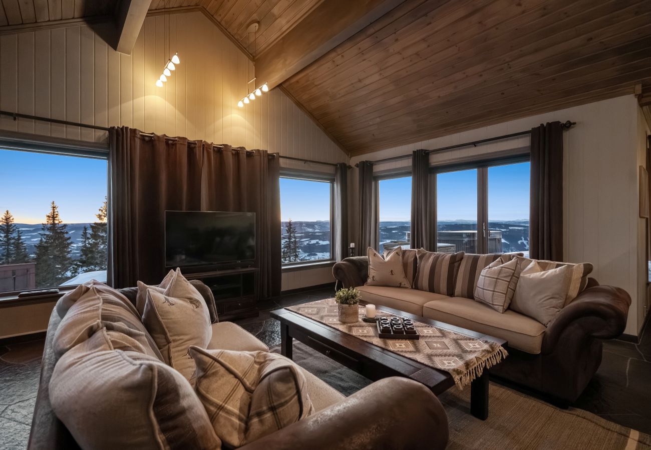 Cottage in Øyer - Spacious cabin in Hafjell with sauna, ski-inn-ski-out
