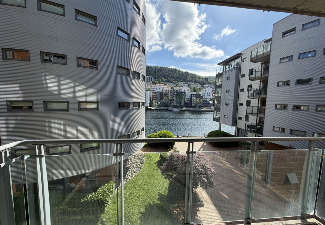 Apartment in Bergen - Modern apartment Møhlenpris with seaview