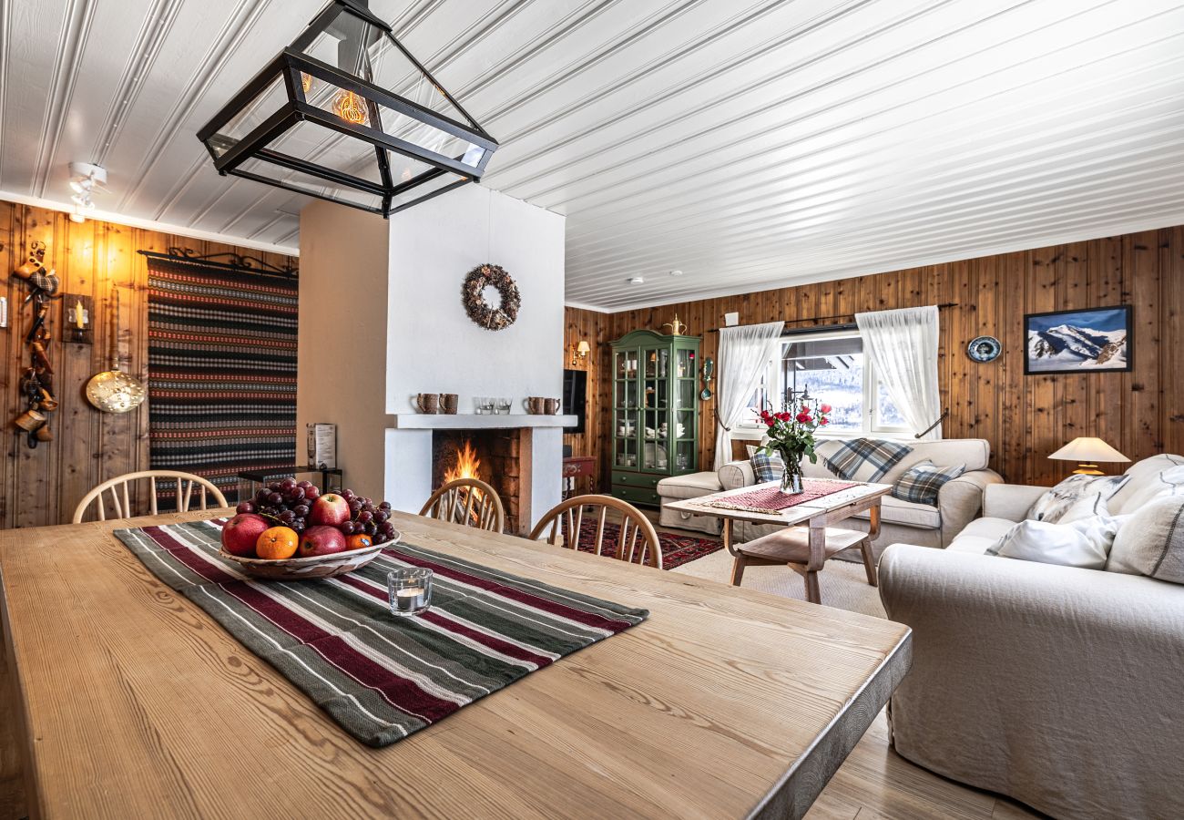 Cottage in Hemsedal - Peaceful Cabin Surrounded by Hemsedal's Beautiful Nature