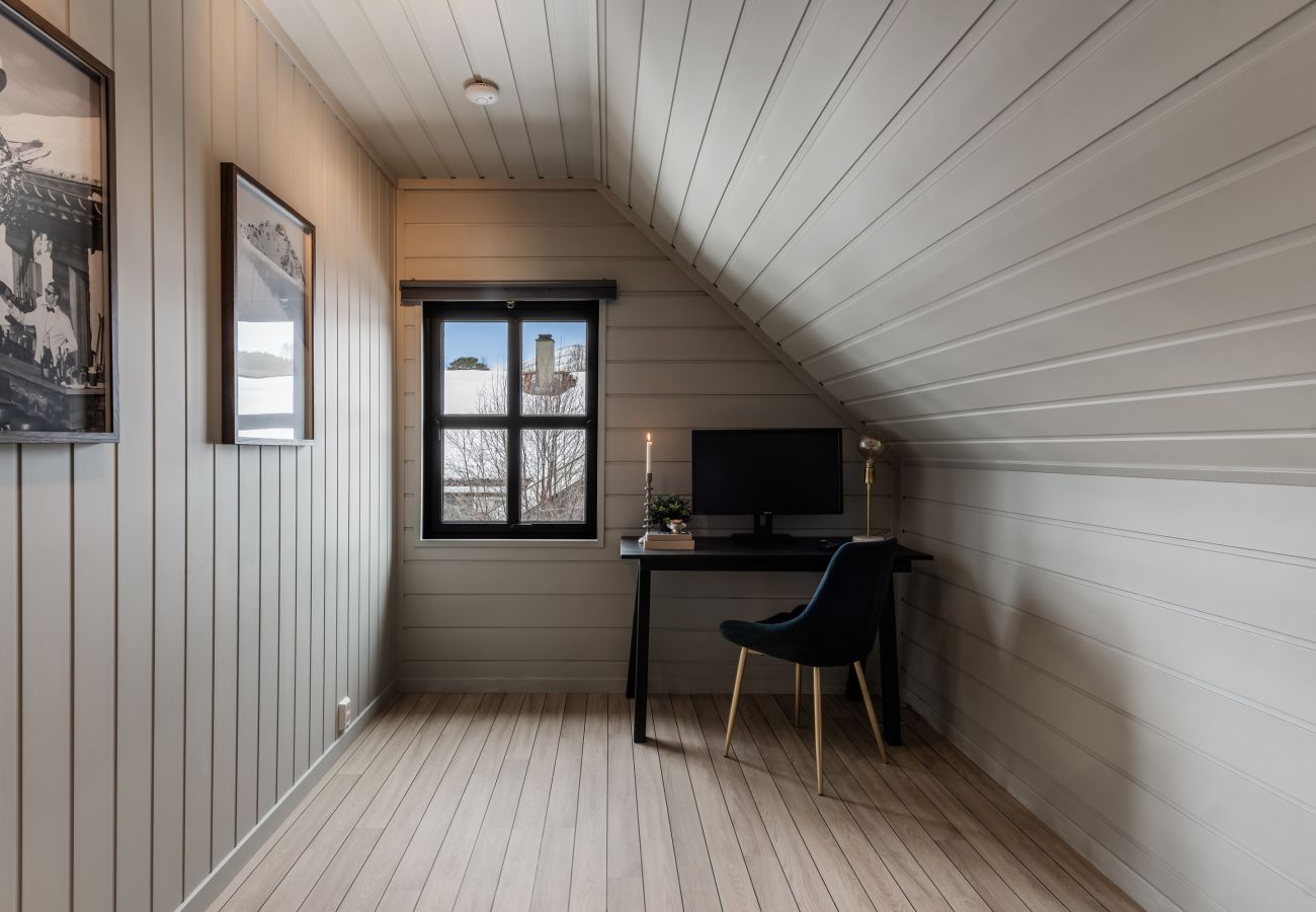 House in Hol - Modern and Family-Friendly Home Near Geilo Town Center