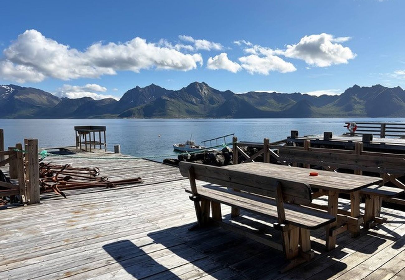 House in Senja - Horizon on the Pier Senja