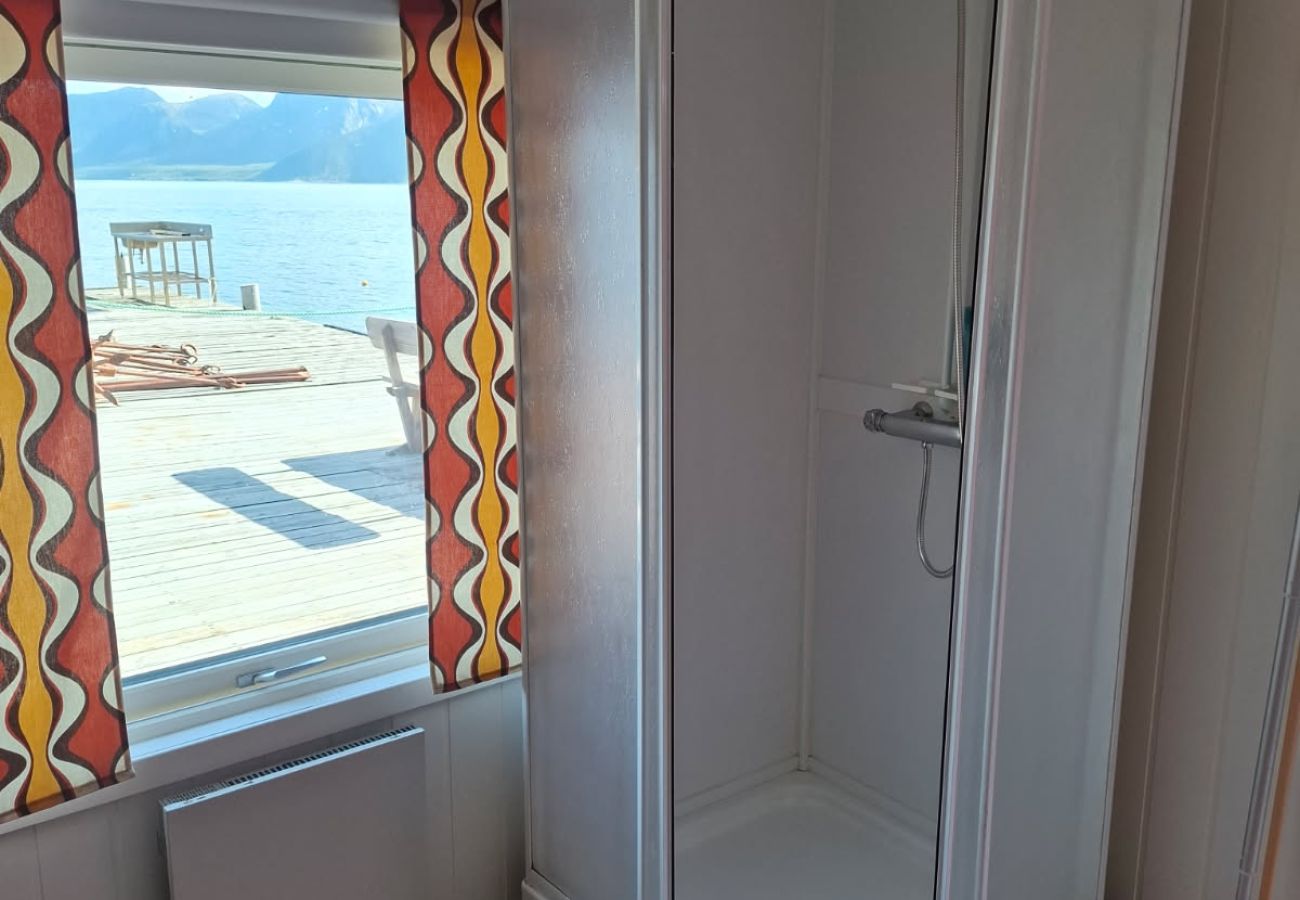 House in Senja - Horizon on the Pier Senja