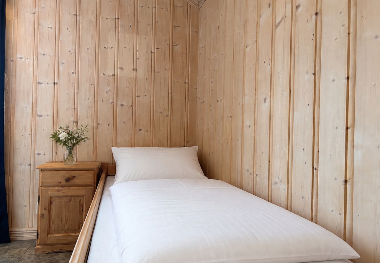 Cottage in Hemsedal - Secluded Cabin in Hemsedal with Sauna