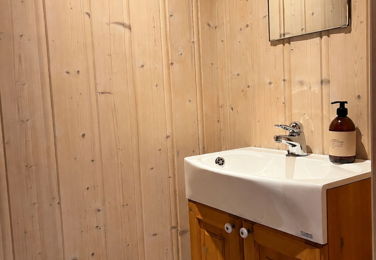 Cottage in Hemsedal - Secluded Cabin in Hemsedal with Sauna
