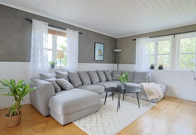 House in Tromsø - Aurora House – A Family & Friends Retreat in Tromsø