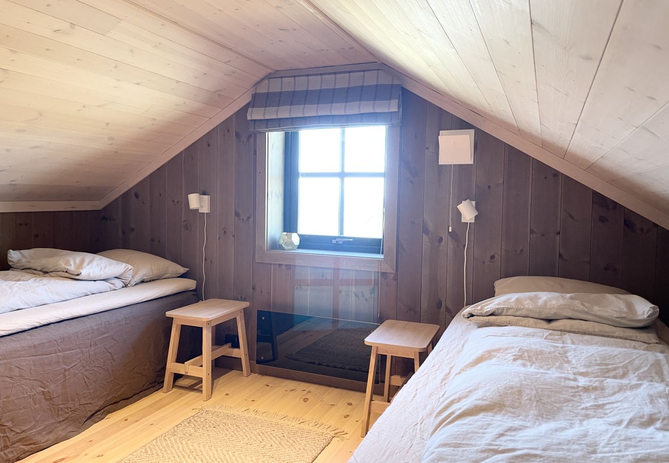 Cottage in Øyer - Family-Friendly Mountain Retreat with Sauna near Hafjell
