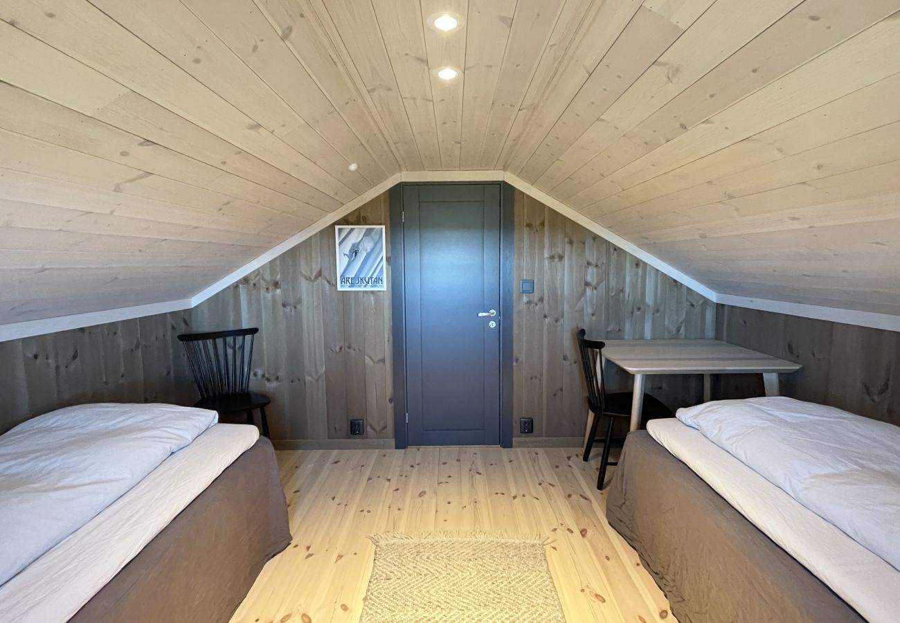 Cottage in Øyer - Family-Friendly Mountain Retreat with Sauna near Hafjell