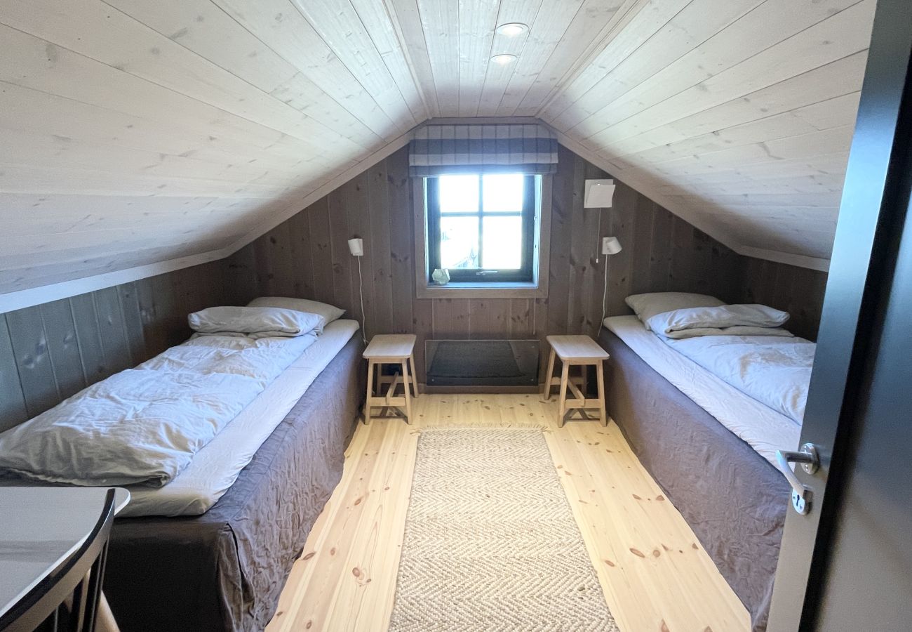 Cottage in Øyer - Family-Friendly Mountain Retreat with Sauna near Hafjell