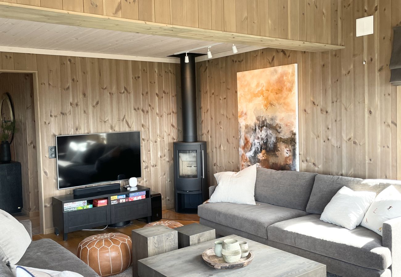 Cottage in Øyer - Family-Friendly Mountain Retreat with Sauna near Hafjell