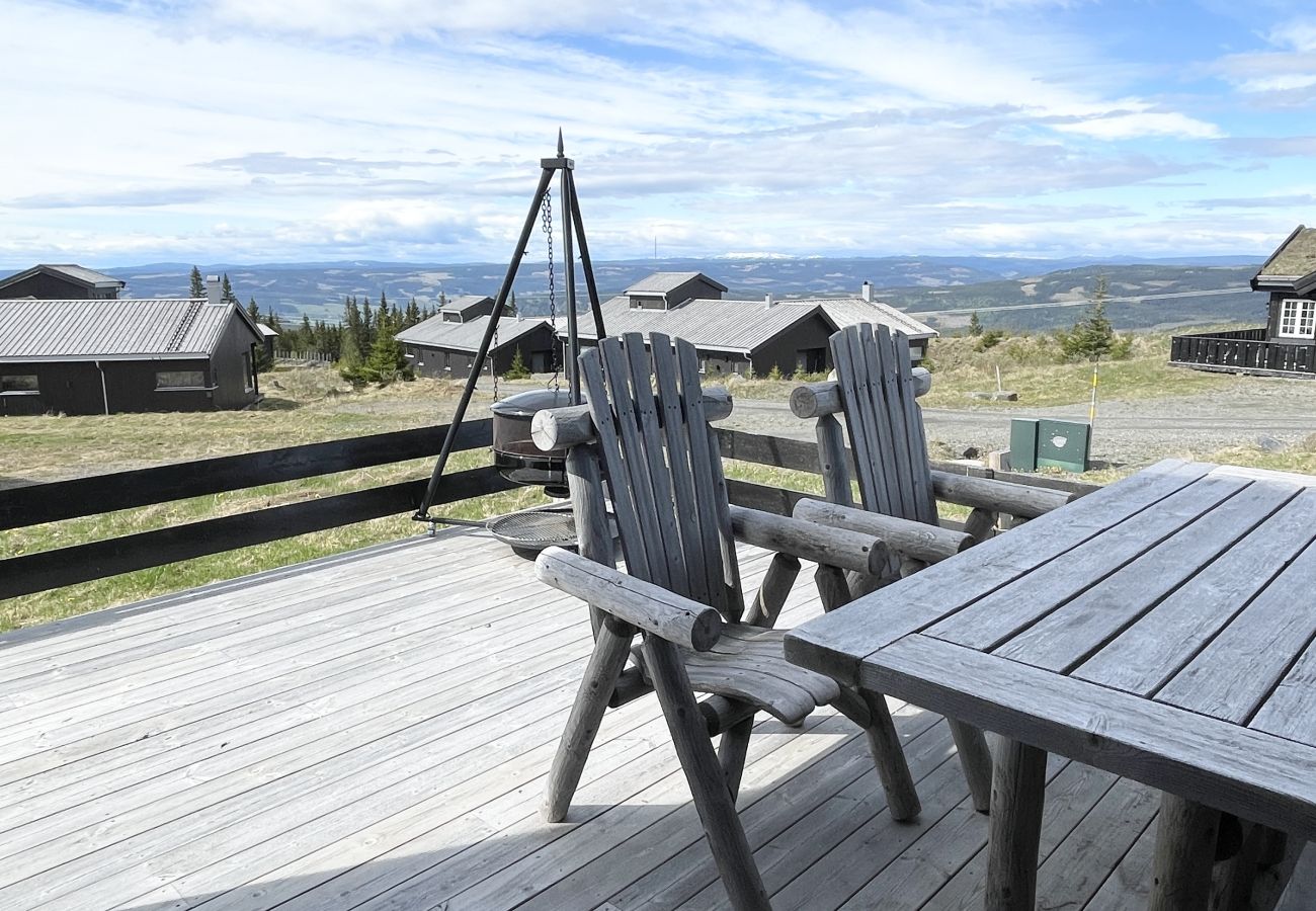 Cottage in Øyer - Family-Friendly Mountain Retreat with Sauna near Hafjell