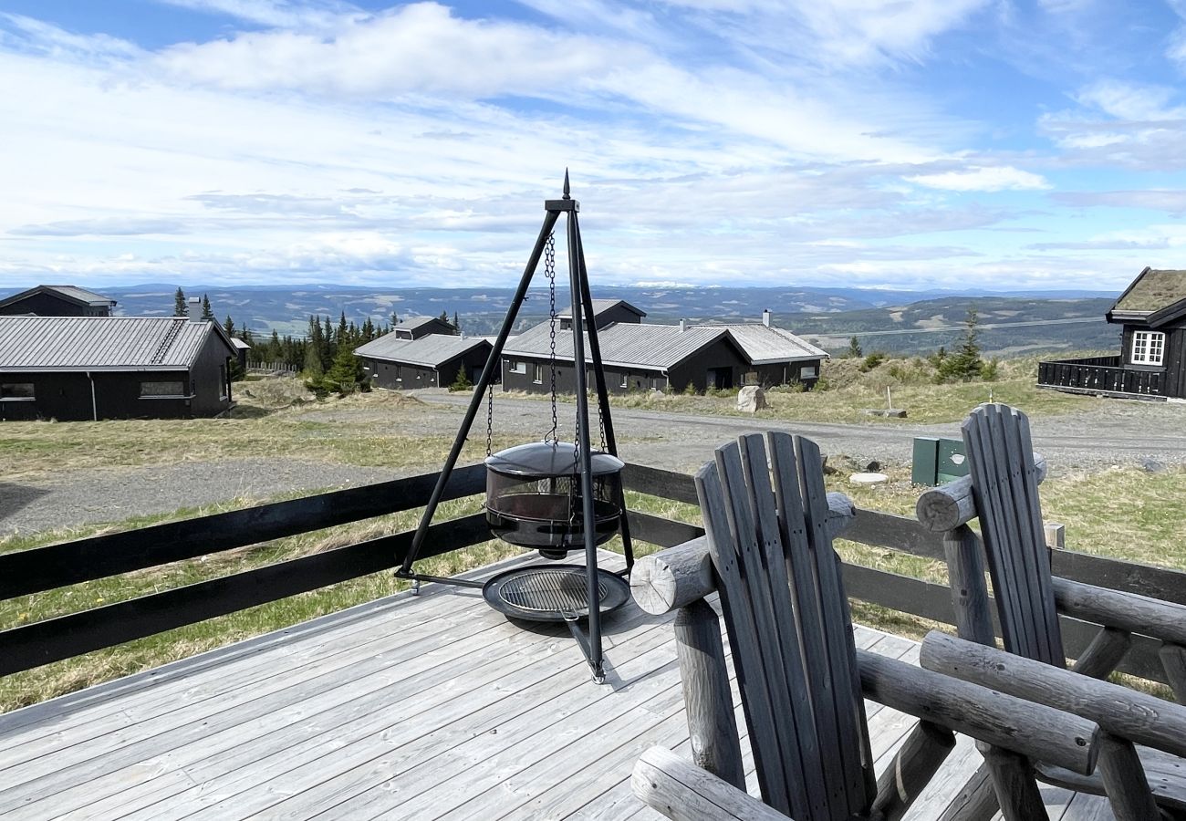 Cottage in Øyer - Family-Friendly Mountain Retreat with Sauna near Hafjell