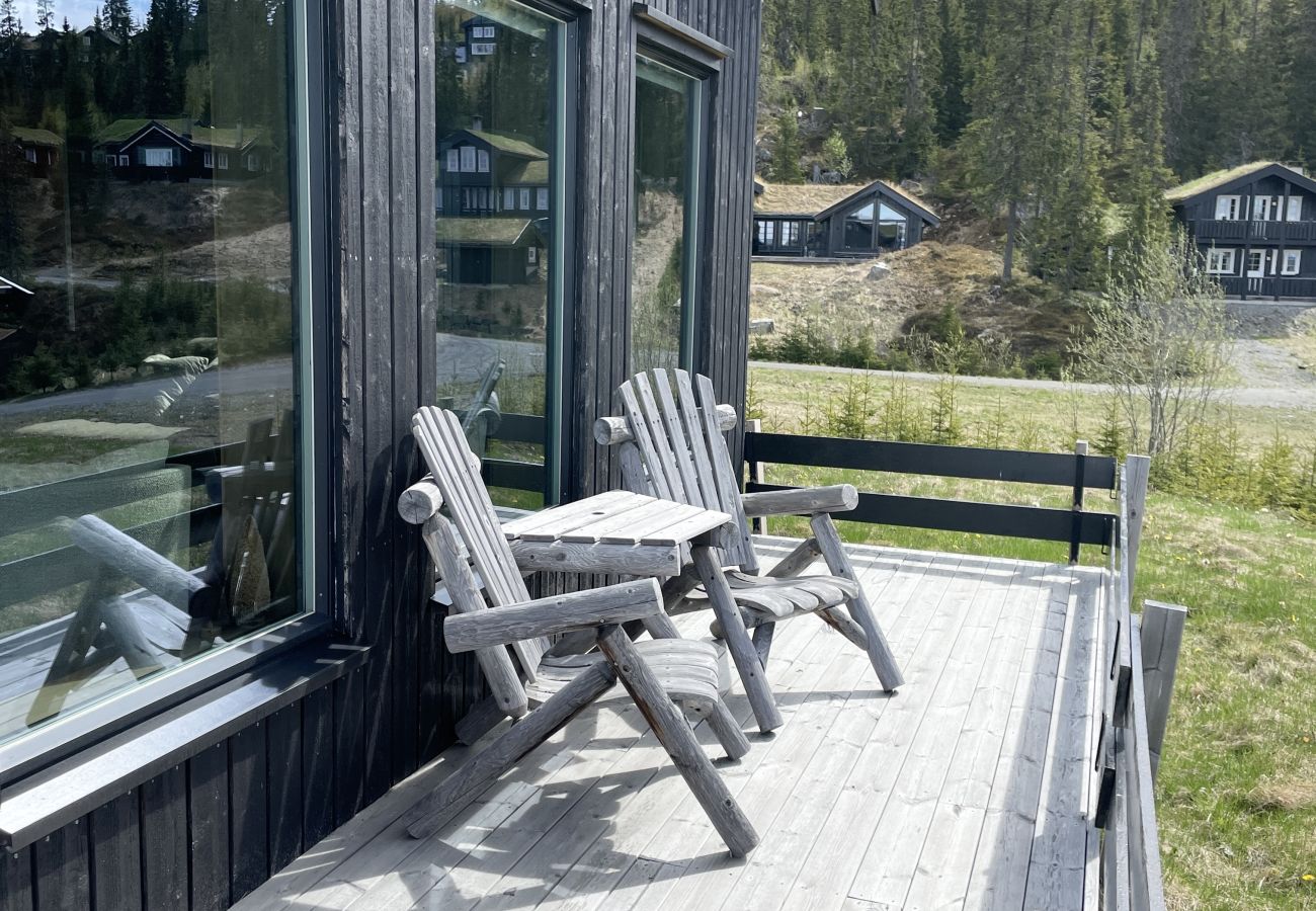 Cottage in Øyer - Family-Friendly Mountain Retreat with Sauna near Hafjell