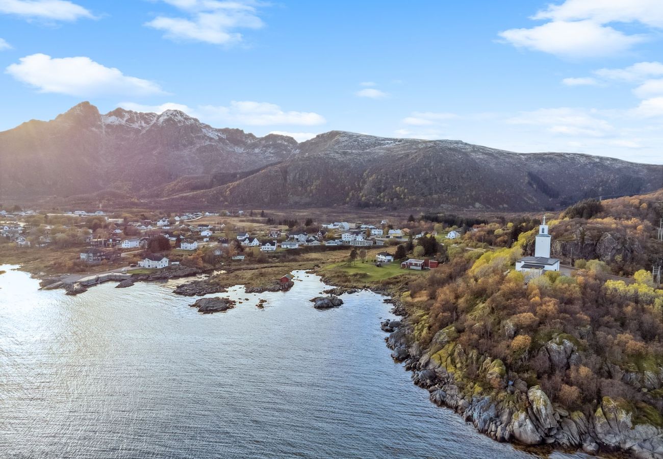 House in Stamsund - Modern & Spacious Home in the Heart of Lofoten
