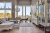 House in Stamsund - Modern & Spacious Home in the Heart of Lofoten
