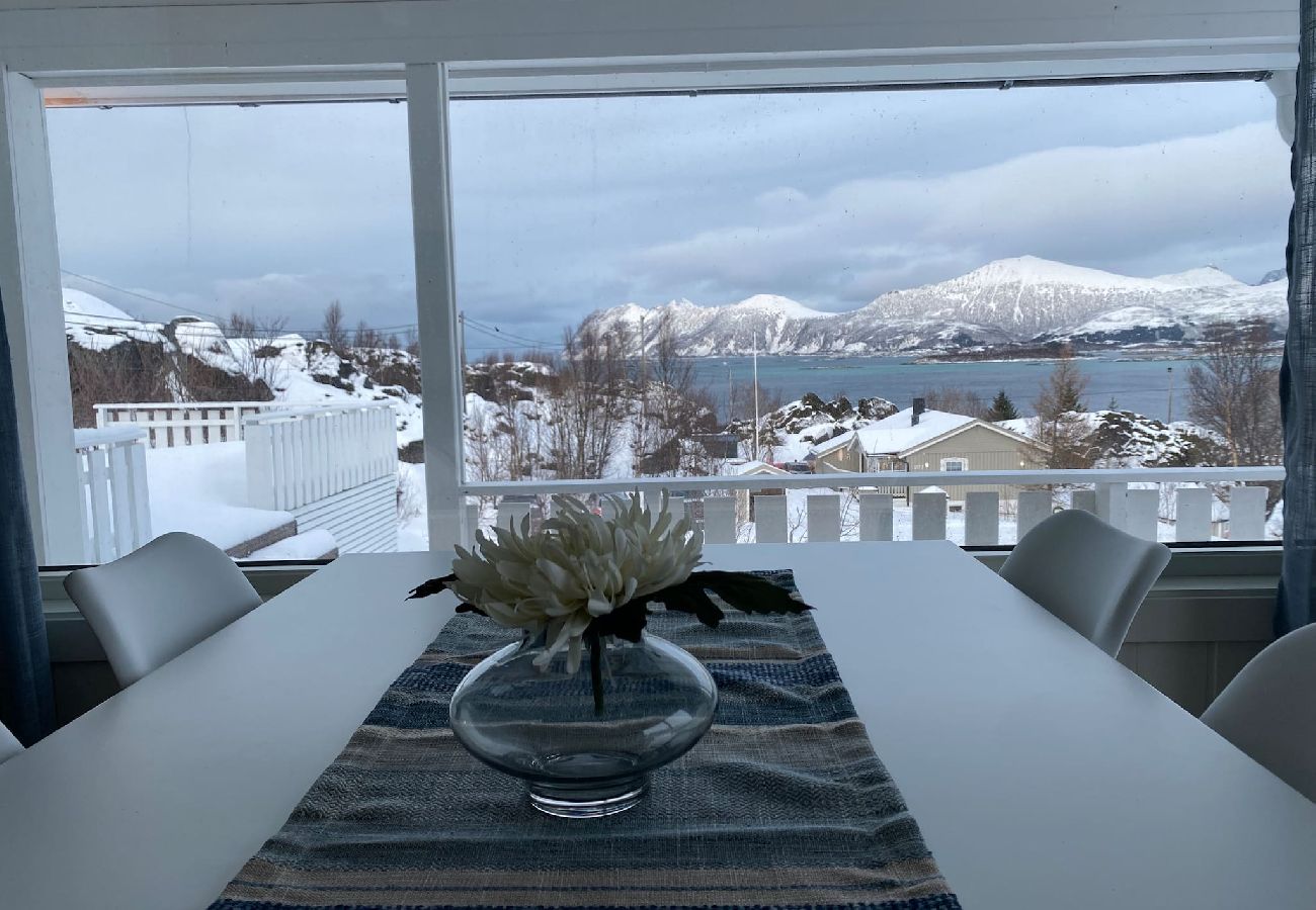 Cottage in Senja - Senja Aurora & Midnight Sun Lodge