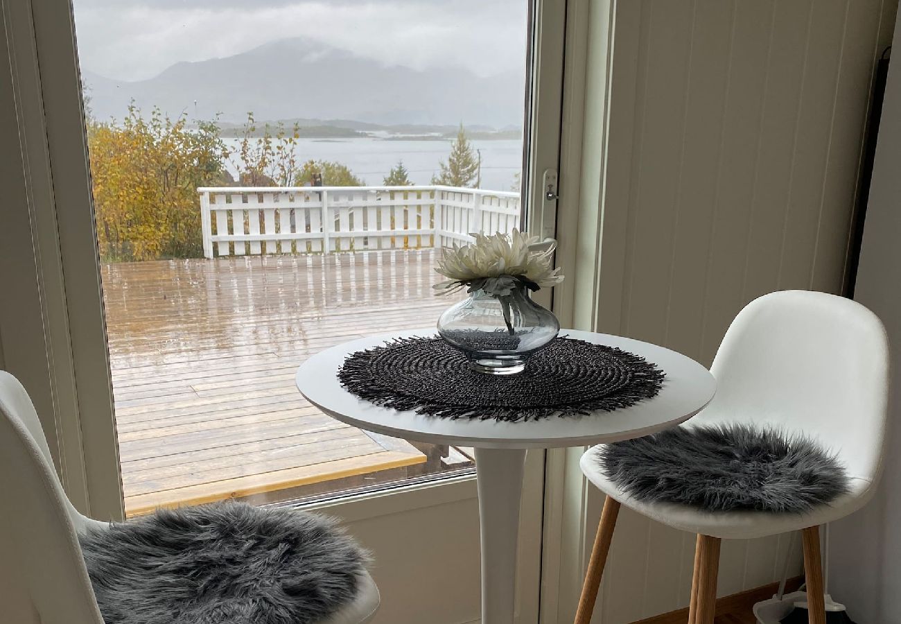 Cottage in Senja - Senja Aurora & Midnight Sun Lodge