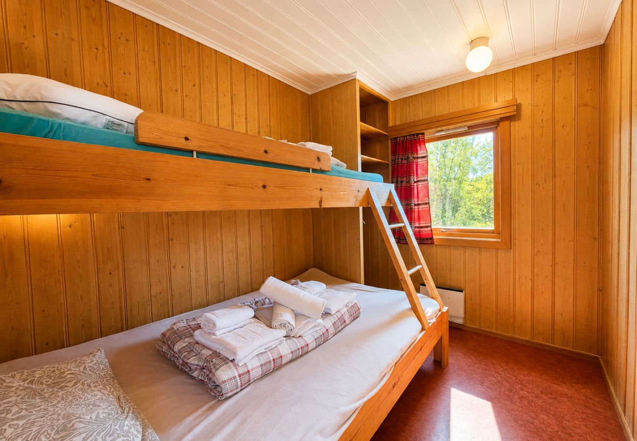 Cottage in Hol - Knutebu Cabin at Kikut with Ski Trails at Your Doorstep
