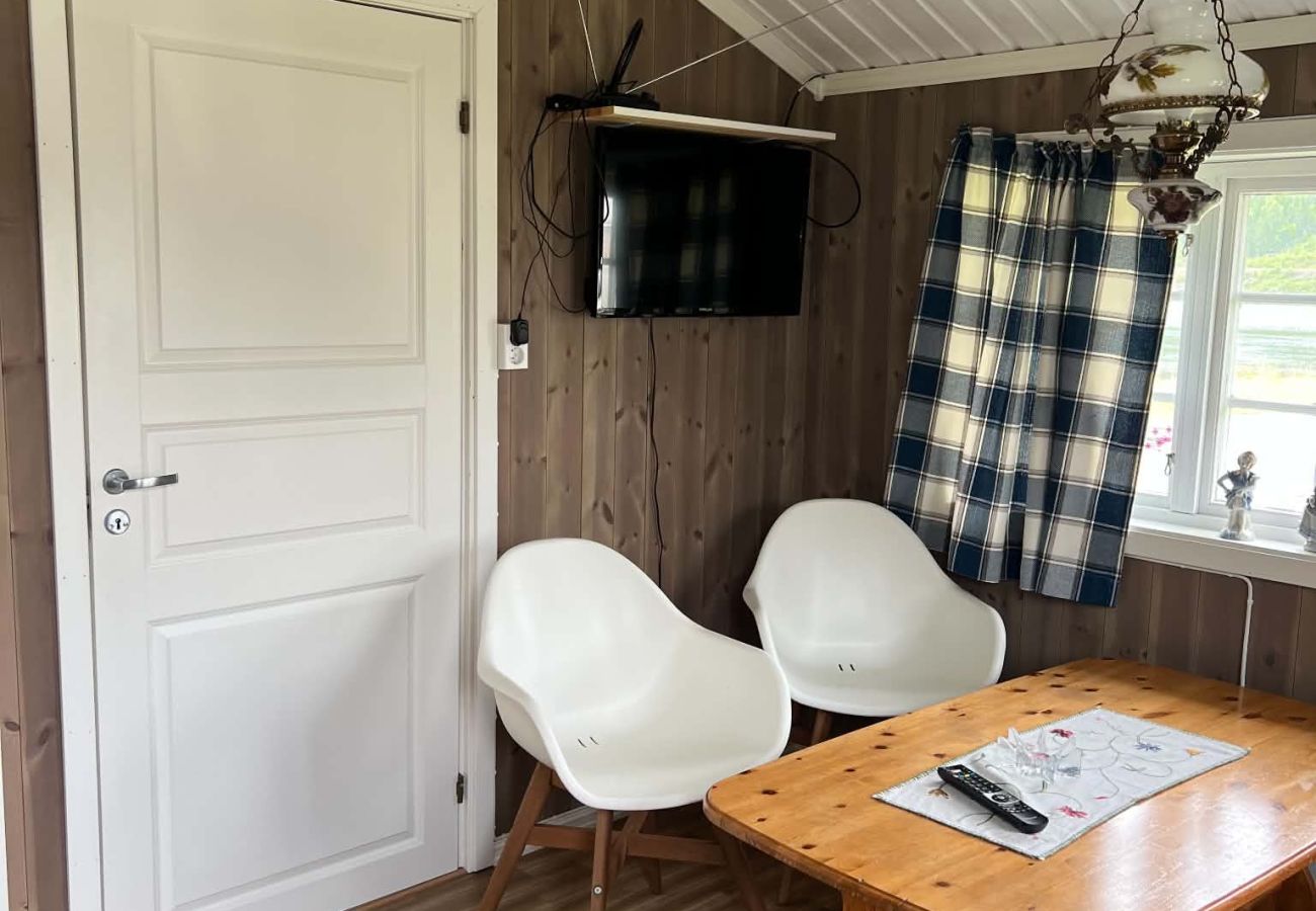Cottage in Øyer - Cosy Camping Cabin no. 12 in Øyer
